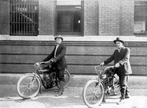 dallas-police_motorcycles_1910_a