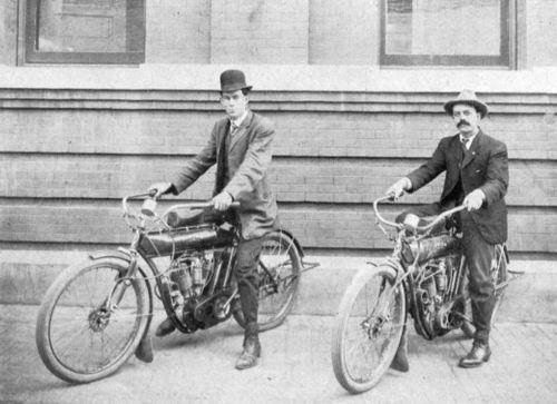 dallas-police_motorcycles_1910_b