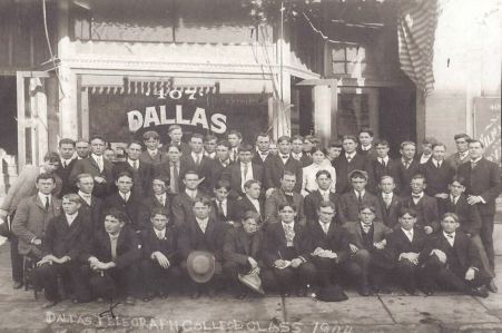 dallas-telegraph-college_1904_ebay