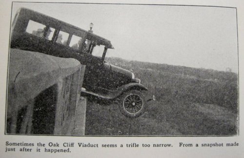 oak_cliff_viaduct_car_accident_1920s
