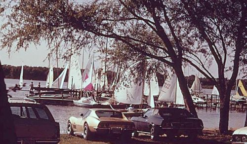 white-rock_boats-cars_epa_1972