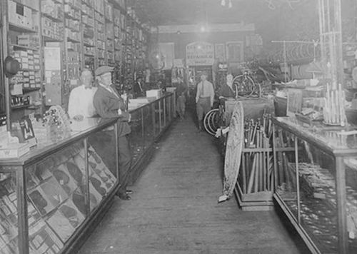 chas-ott_interior_cook-coll_degolyer_smu