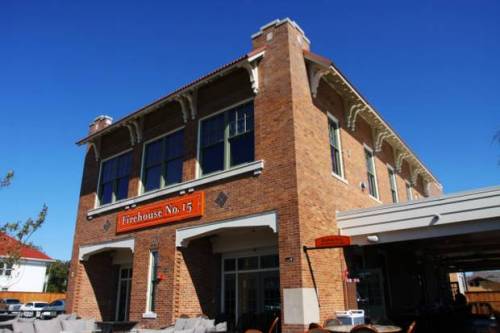 firehouse-15_glorias_dmn