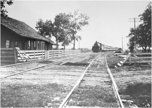 katy-train_mockingbird-greenville_c1908