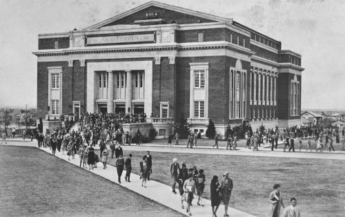 mcfarlin-auditorium_1927