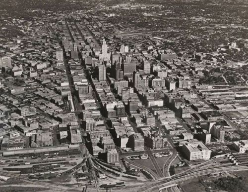 downtown_degolyer_1949