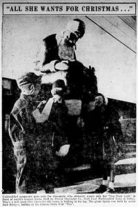 santa_denison-press_122553