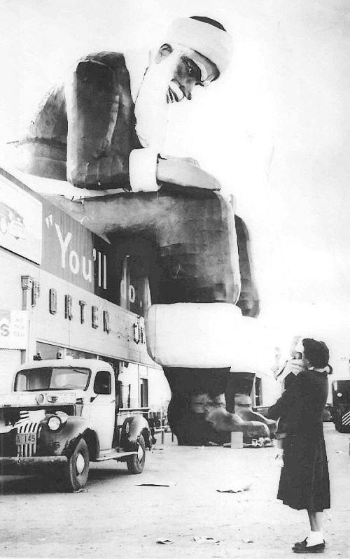 santa_porter-chevrolet_news-photo_1953_PEB