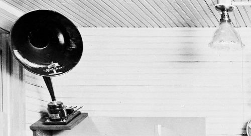 wfaa-control-room_belo_smu_det1