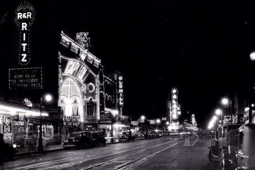 elm-st-night_capitol-old-mill_1929_shorpy