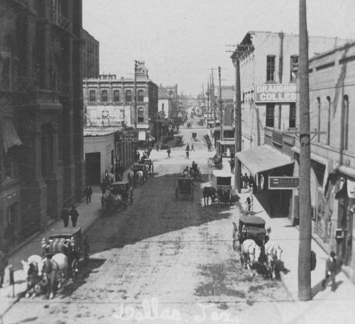 akard-looking-north_cook-colln_degolyer_smu_ca-1906