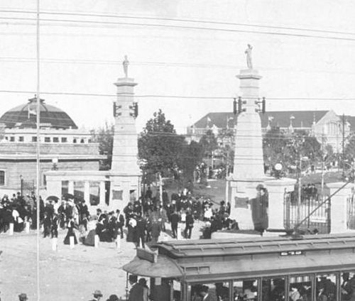 fair-park-entrance_gate_clogenson-photo_1908_loc-det