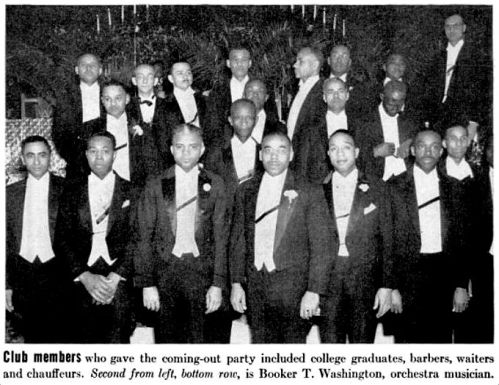 life_debs_120637-club-members