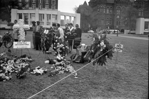 jfk_secret-service-reenactment_same-afternoon_dth_112763