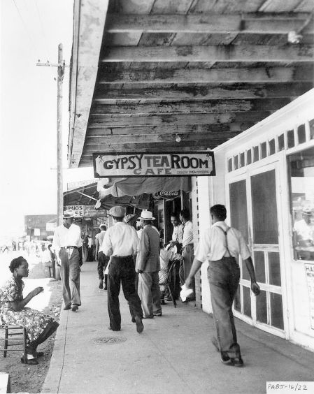 gypsy-tea-room_dallas-public-library