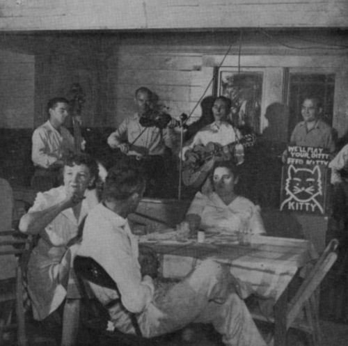 reds-turnpike_texas-week-mag_121446-portal