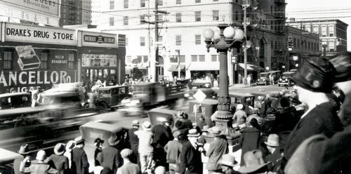 hilton_from-municipal_1927_det