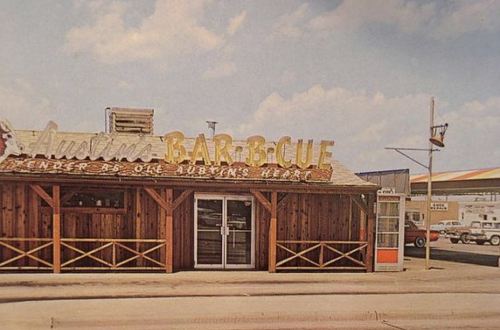 austins-barbecue_postcard_pinterest