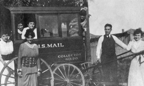 mail-wagon_dallas-jewish-historical-society