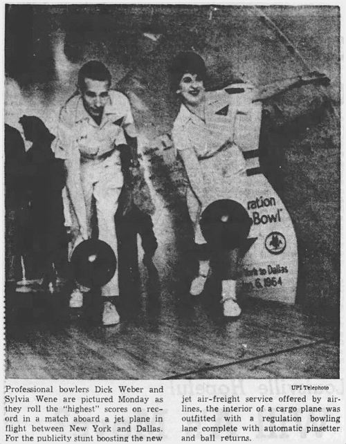 bowling_american-airlines_weber_wene_ap-wire_010764