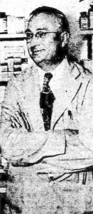 a-b-couch_pharmacist_1940s