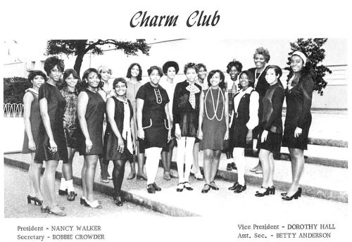 madison_1970-yrbk_charm-club