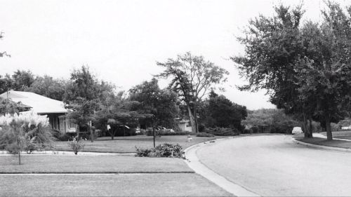 wynnewood_film_screenshot_street_1961