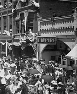 empire_ca-1908_parade_flickr