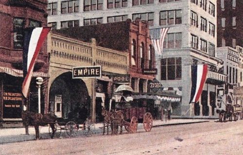 praetorian_empire_main-street_postcard_ebay_det