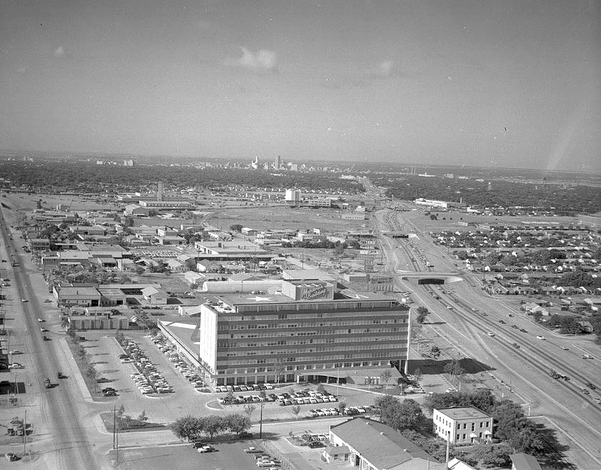 central_south-from-lovers_062056_squire-haskins_UTA_meadows