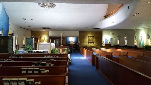 st-jude-chapel_toward-back-of-chapel_052417_bosse