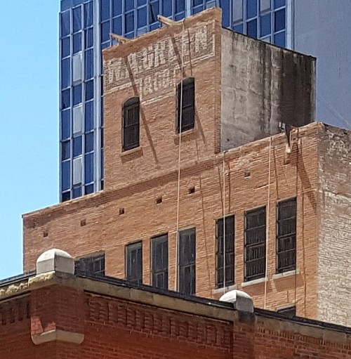 w-a-green_ghost-sign_052417_bosse