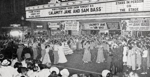 calamity-jane_premiere_-sam-bass_majestic-theatre_july-1949