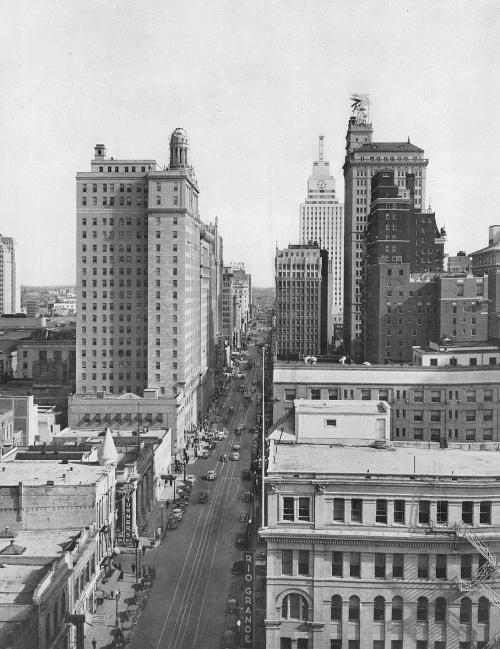 downtown_your-dallas-of-tomorrow_1943_portal