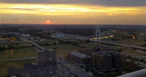 reunion-tower_sunset_jail_091217
