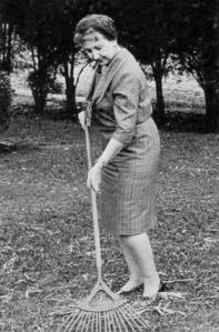 HPHS_1966_margaret_sauer_science-teacher