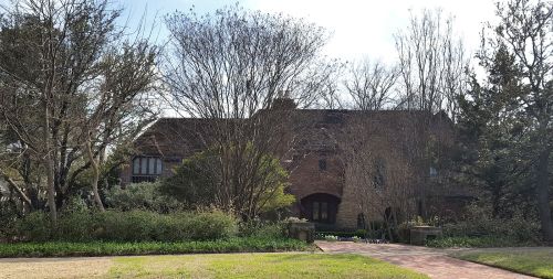 hubbard-house_lakewood-blvd_031519_PB