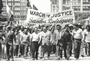 santos-rodriguez_march_contact-sheet-12_andy-hanson_degolyer_SMU