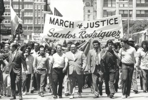 santos-rodriguez_march_contact-sheet-12_andy-hanson_degolyer_SMU