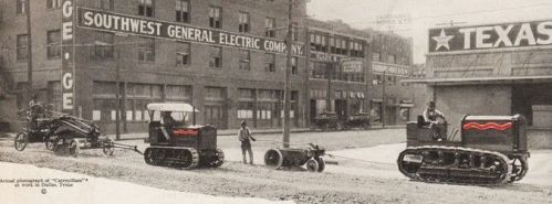 caterpillar-ad_1922_photo