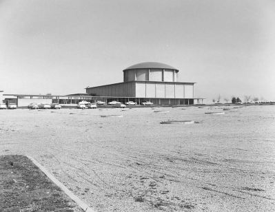 temple-emanu-el_life-mag_1957_b