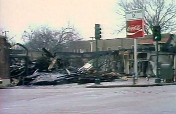 stoneleigh-p-fire_012680_ch-5-news_portal_intersection