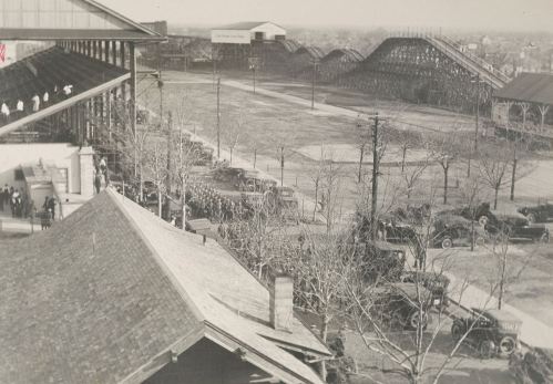 ww1_fort-dick_fair-park_marching-to-mess_roller-coaster_1918_natl-archives