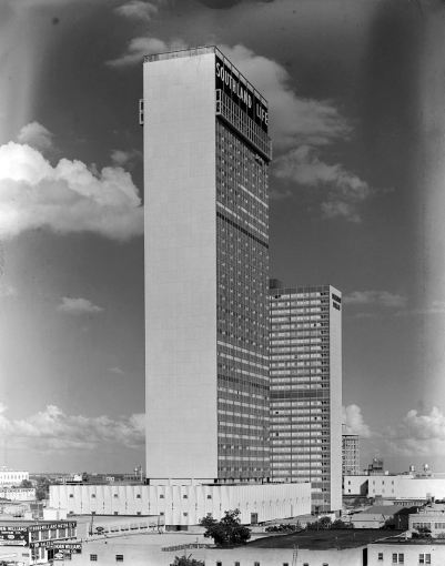 southland-ctr_john-rogers_1959-60_portal_southland-life-skyscraper-and-sheraton
