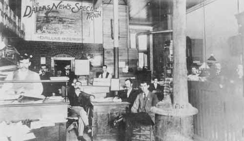 dallas-news-train_degolyer-lib_SMU_ca-1885