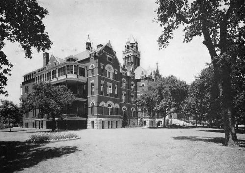 southwestern-medical-college_1944 yrbk_st-pauls-hospital