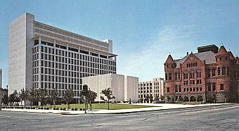 kennedy-memorial_courthouses_postcard_sm