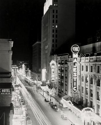 theater-row_night_majestic-melba-tower-palace_portal