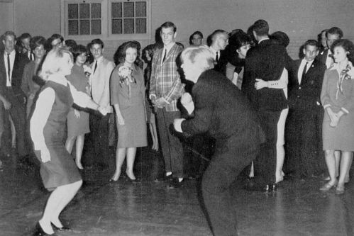 rocky-hill_woodrow-wilson_1965-yrbk