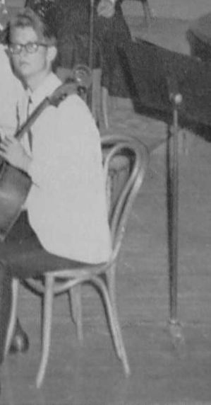zz-top_dusty-hill_woodrow-wilson_1965-yrbk-cello